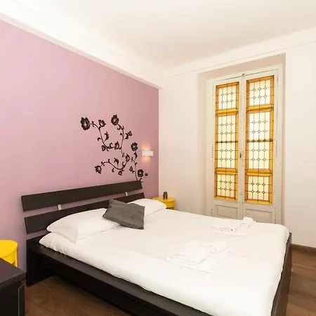 Piazza Statuto Apartmán