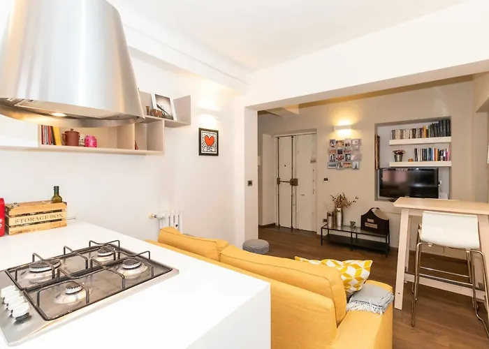 Piazza Statuto Apartment *